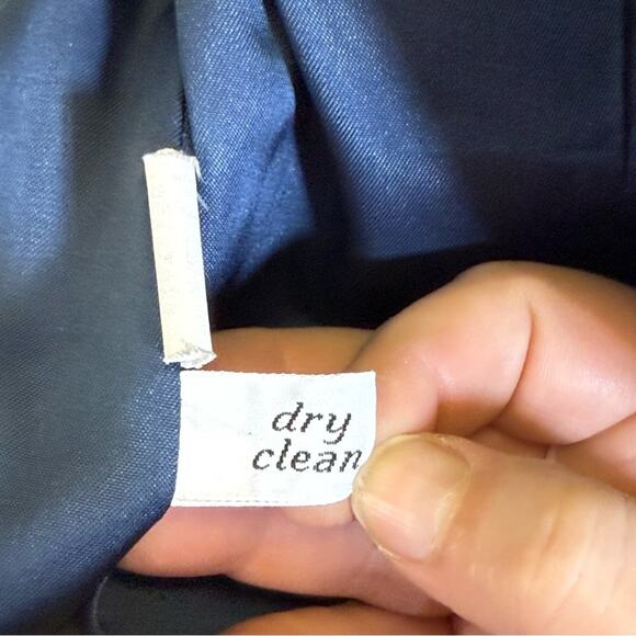 Pendleton Blue Tailored Suit Jacket and Skirt Set. Wool. Jacket Size 8 Skirt 10. - Picture 4 of 11